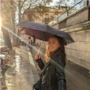 Professeur particulier qui souhaite donner des cours à des étudiants de primaire/ collège dans n’importe quelle matière